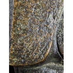 Bronze \"Personnage assis\" signé SOLANO