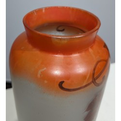 Vase en verre peint "Raisins" signé LEG