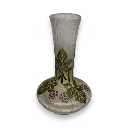 Vase en verre émaillé "Pampres" signé LEGRAS