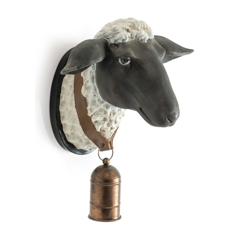 Tête de mouton avec cloche