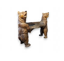 Banc Ours en bois sculpté de Brienz