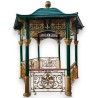 Gazebo hexagonal en fonte verte et or
